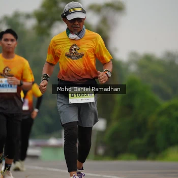 Runner Photo 2046114
