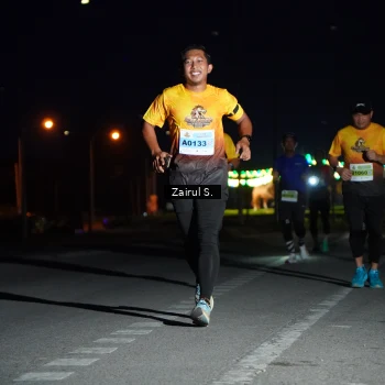 Runner Photo 2046125