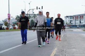 Runner Photo 2046126