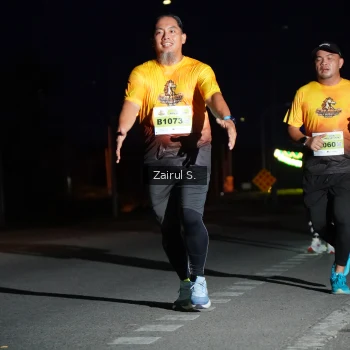 Runner Photo 2046136