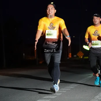 Runner Photo 2046137