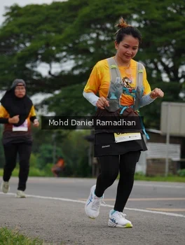 Runner Photo 2046149