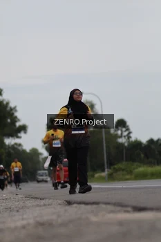 Runner Photo 2046160