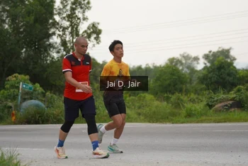 Runner Photo 2046231