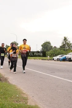 Runner Photo 2046257