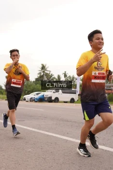 Runner Photo 2046305