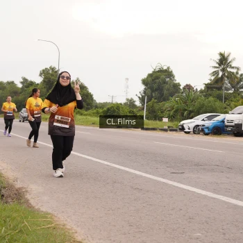 Runner Photo 2046325