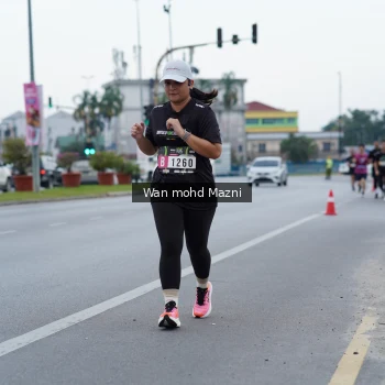 Runner Photo 2046366