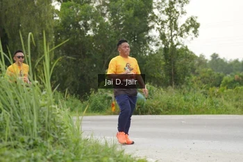 Runner Photo 2046403