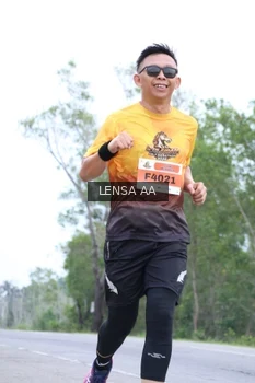 Runner Photo 2046452