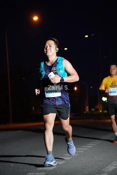 Runner Photo 2046482