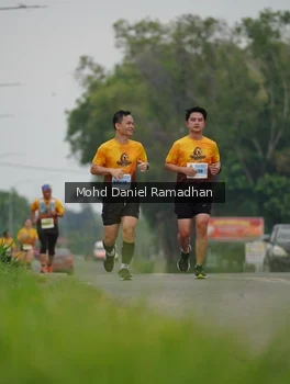 Runner Photo 2046487
