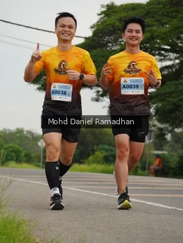 Runner Photo 2046510