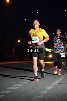 Runner Photo 2046521