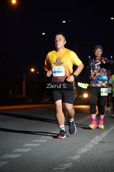 Runner Photo 2046526
