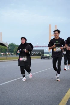 Runner Photo 2046544