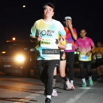 Runner Photo 2046553