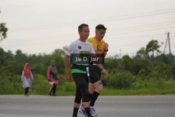 Runner Photo 2046556