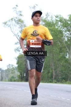 Runner Photo 2046564