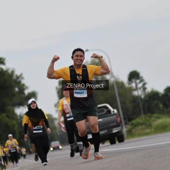 Runner Photo 2046571