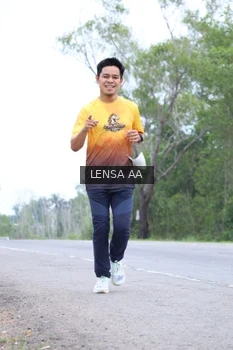 Runner Photo 2046614