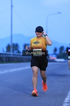 Runner Photo 2046617