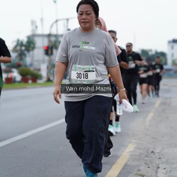 Runner Photo 2046632