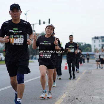 Runner Photo 2046671
