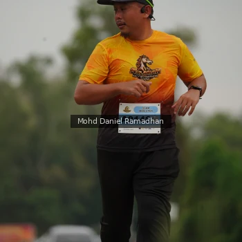 Runner Photo 2046707