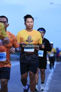 Runner Photo 2046710