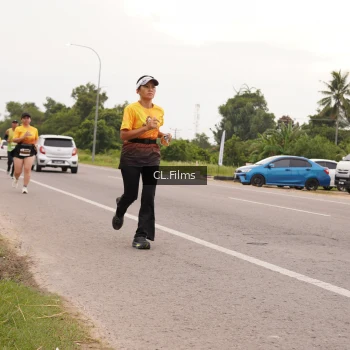 Runner Photo 2046713