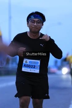 Runner Photo 2046721