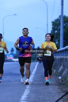 Runner Photo 2046739