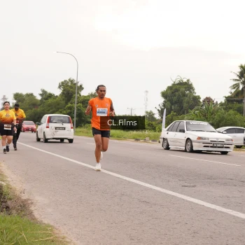 Runner Photo 2046766