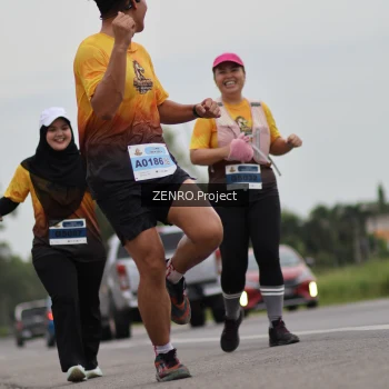Runner Photo 2046794