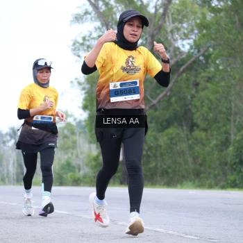 Runner Photo 2046866