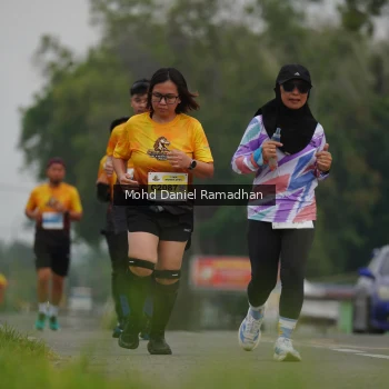 Runner Photo 2046881