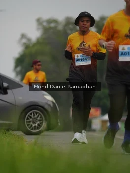 Runner Photo 2046892