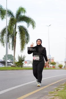 Runner Photo 2046894