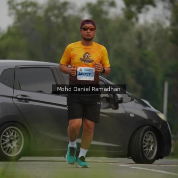 Runner Photo 2046910