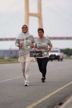 Runner Photo 2046931