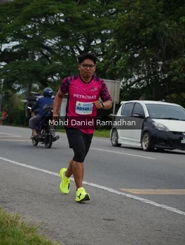 Runner Photo 2046984