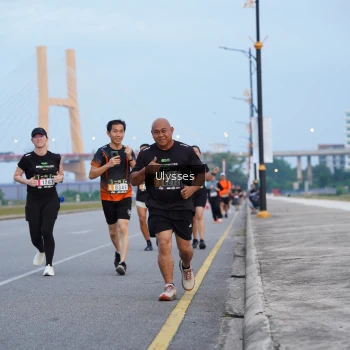 Runner Photo 2046991
