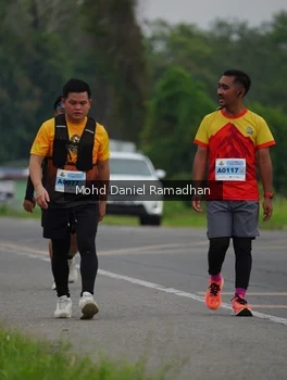 Runner Photo 2047004