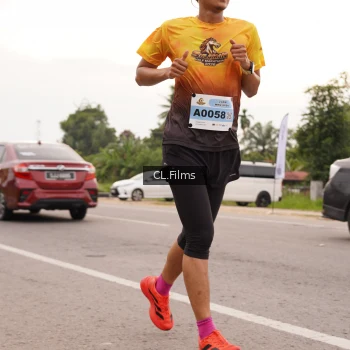 Runner Photo 2047036