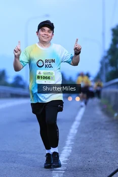 Runner Photo 2047043