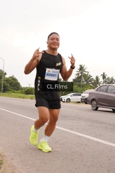 Runner Photo 2047070