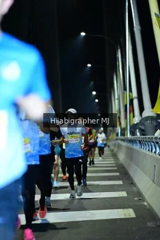 Runner Photo 2047082