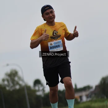 Runner Photo 2047121