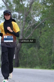 Runner Photo 2047138